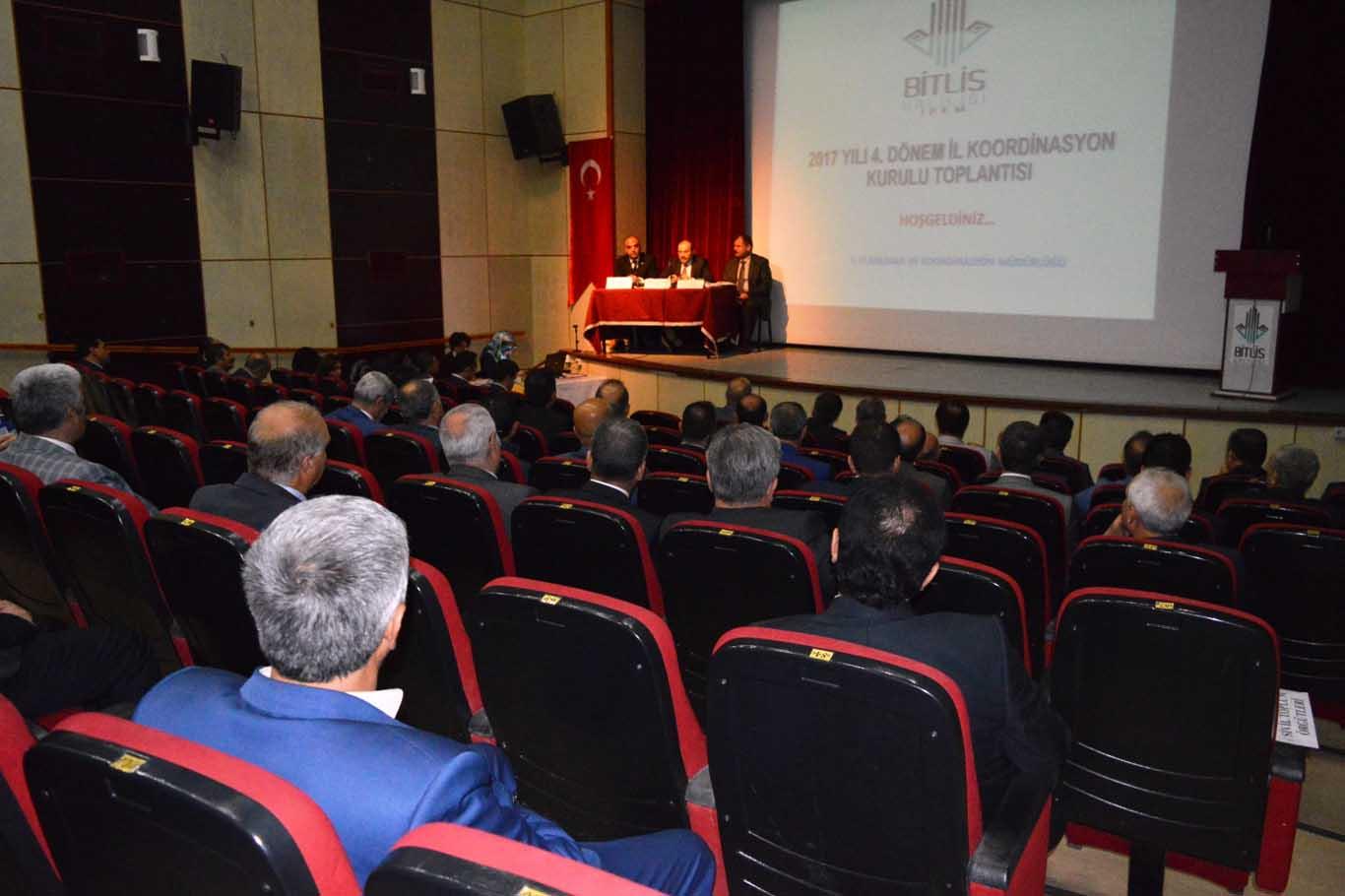 Bitlis’te 2017 yılının son koordinasyon toplantısı yapıldı